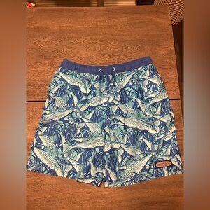 Vineyard Vines Swim Shorts Trunk Boy Fish Print Size XL 18